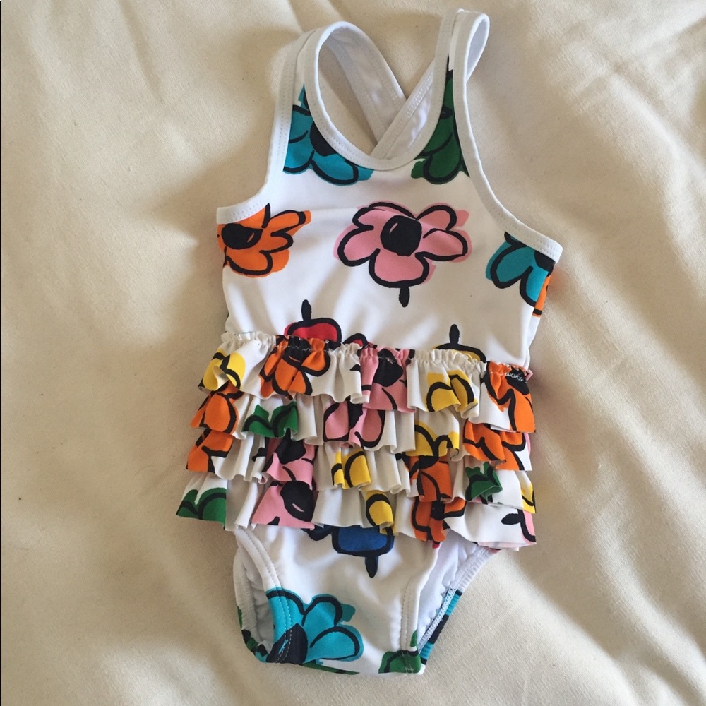 Hanna Andersson baby flower swim suit 👙 ☀️ 🌊